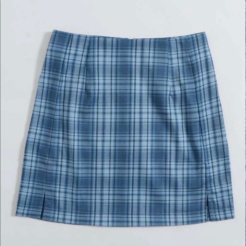 Plaid split hem A-line skirt size medium